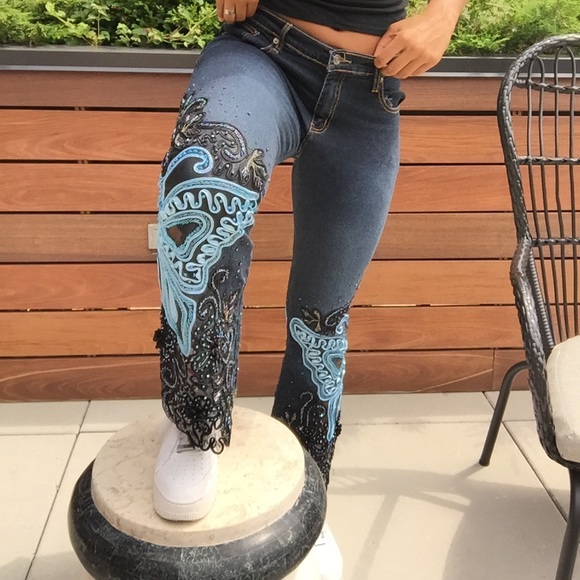 Vintage Flare Jeans - Picture 4 of 7